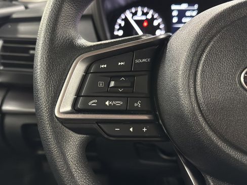 Certified 2025 Subaru Impreza 2.0i image 19