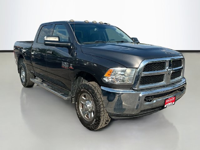 Used 2014 RAM 2500 Tradesman w/ Chrome Appearance Group AWD/4WD image 2
