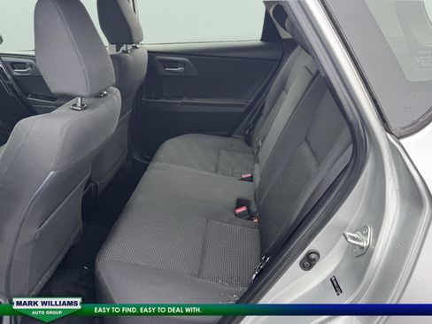 Used 2018 Toyota Corolla iM w/ Carpet Mat Package (TMS) image 27