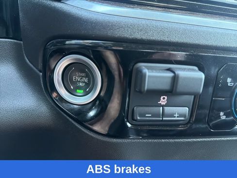 Used 2025 GMC Sierra 2500 SLE w/ SLE Value Package; AWD/4WD image 18