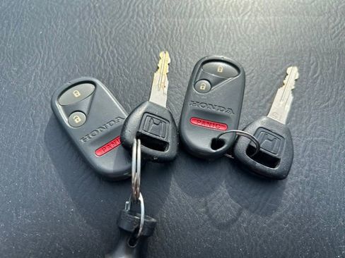 Used 2003 Honda Civic Hybrid Sedan image 12