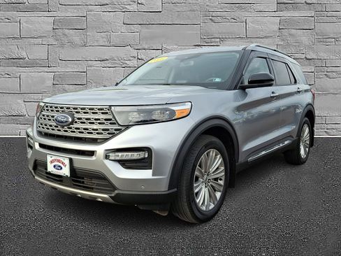 Certified 2023 Ford Explorer Limited w/ Limited Technology Package AWD/4WD image 4