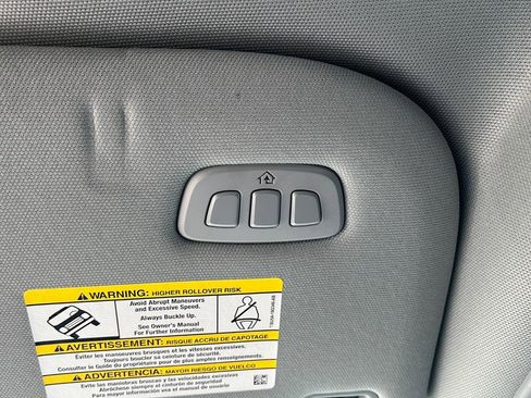 Used 2024 Ford F350 Lariat image 21