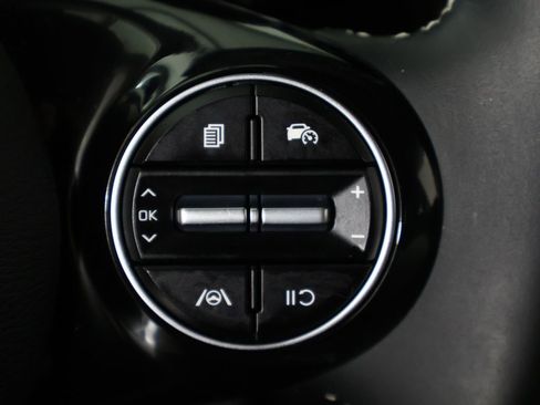 Used 2023 Kia Soul GT-Line FWD image 40