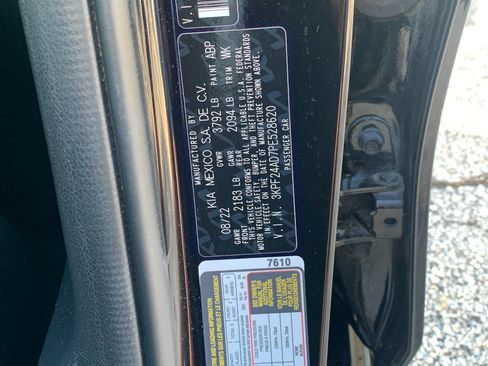 Used 2023 Kia Forte LXS w/ LXS Technology Package FWD image 30