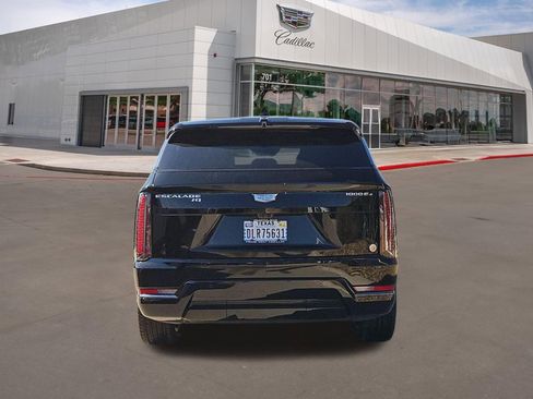 New 2026 Cadillac Escalade IQ Sport 1 w/ LPO, Floor Liner Package AWD/4WD image 4