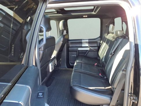 Used 2017 Ford F150 Lariat w/ Equipment Group 502A Luxury AWD/4WD image 18