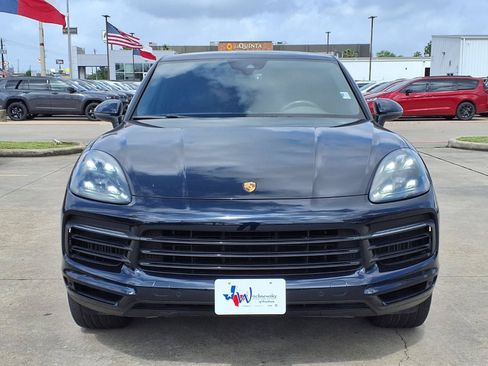 Used 2021 Porsche Cayenne Coupe AWD/4WD image 2