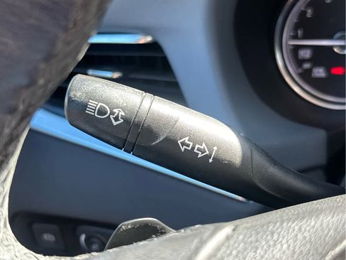 Used 2020 Buick Enclave Essence image 31