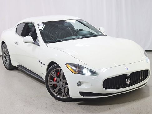 Used 2009 Maserati GranTurismo S RWD image 6
