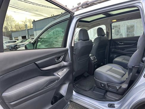 Used 2022 Subaru Ascent Onyx Edition image 16