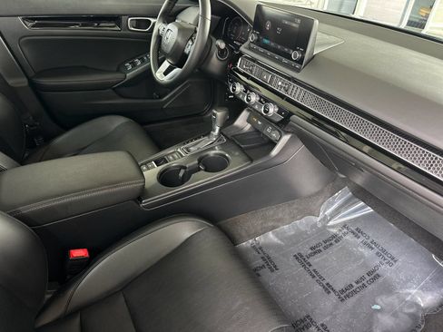 Used 2023 Honda Civic EX-L image 14