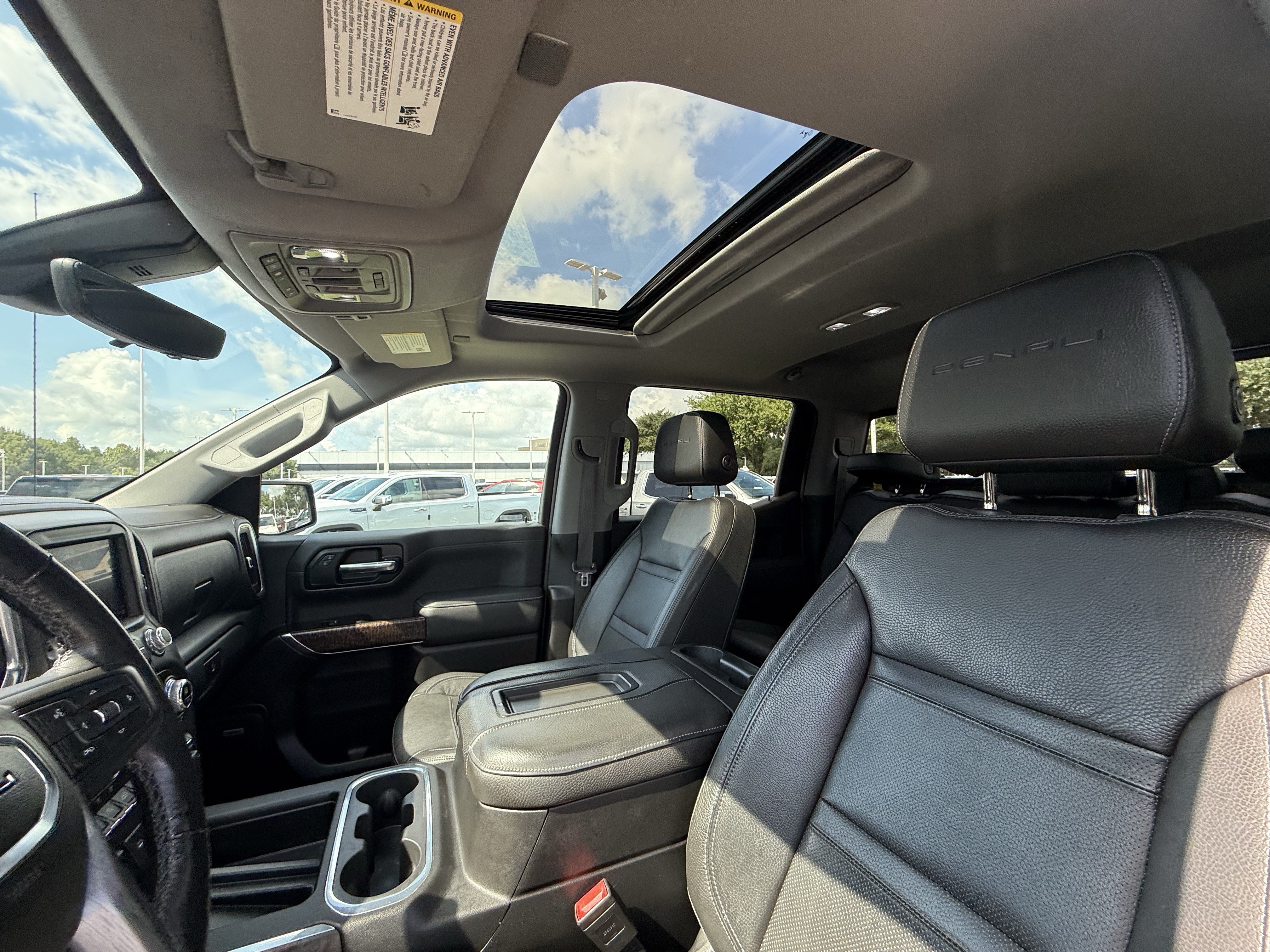Used 2019 GMC Sierra 1500 Denali w/ Technology Package AWD/4WD image 25