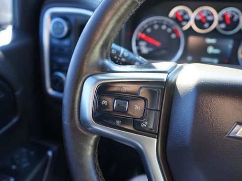 Used 2021 Chevrolet Silverado 1500 LT image 13