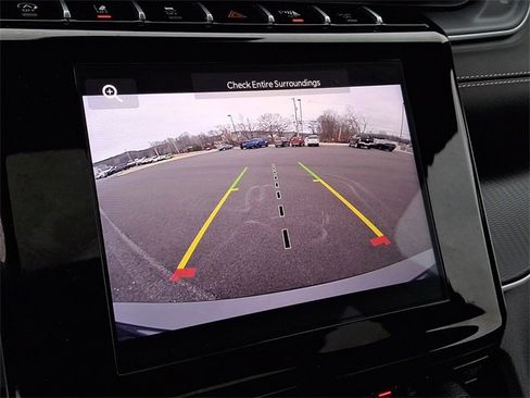 Used 2023 Jeep Grand Cherokee L Altitude image 4