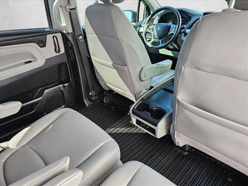 Used 2018 Honda Odyssey EX-L image 16