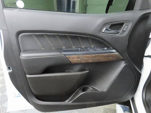 Used 2021 GMC Canyon Denali image 54