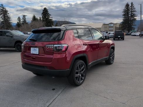 New 2026 Jeep Compass Limited w/ Sun, Sound & Navigation Group AWD/4WD image 9