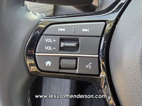 Used 2023 Honda HR-V EX-L image 29
