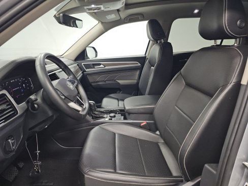 Used 2023 Volkswagen Atlas SEL AWD/4WD image 7
