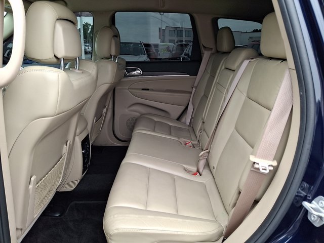 Certified 2017 Jeep Grand Cherokee Limited AWD/4WD image 13