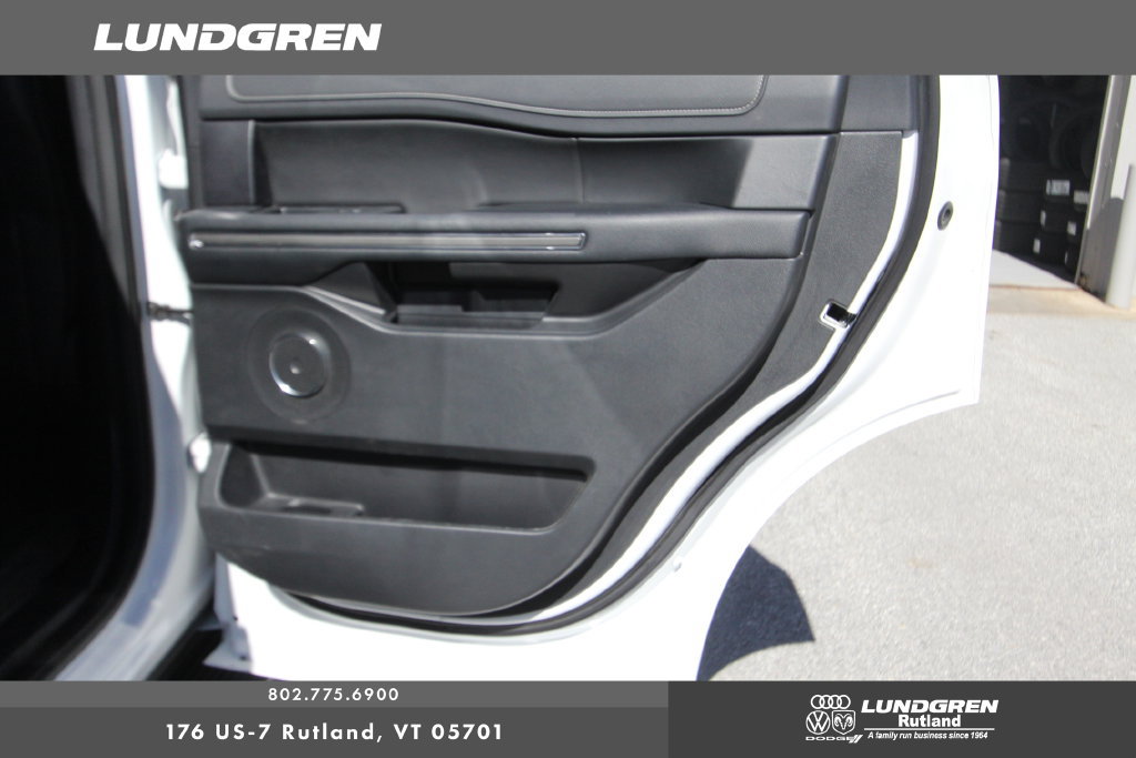 Used 2023 Ford Expedition XLT AWD/4WD image 22