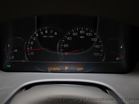 Used 2010 Cadillac STS w/ Performance Handling Package image 18