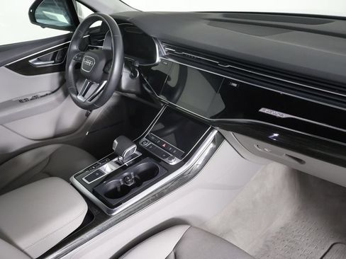 Used 2022 Audi Q7 3.0T Premium Plus AWD/4WD image 33