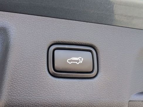 Used 2021 Hyundai Palisade Limited image 33