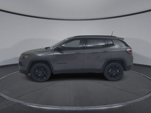 New 2026 Jeep Compass Latitude AWD/4WD image 9
