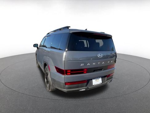Used 2025 Hyundai Santa Fe SEL image 11