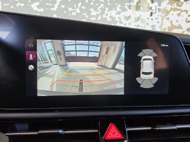 Certified 2023 Kia Niro FWD image 17