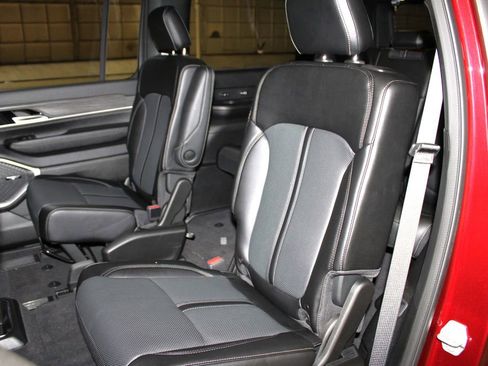 New 2024 Jeep Wagoneer Series II w/ Premium Group I image 20