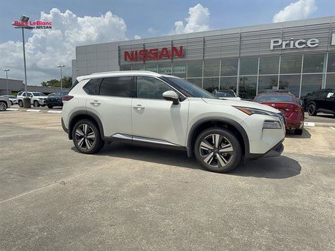 Used 2023 Nissan Rogue SL w/ SL Premium Package FWD image 1