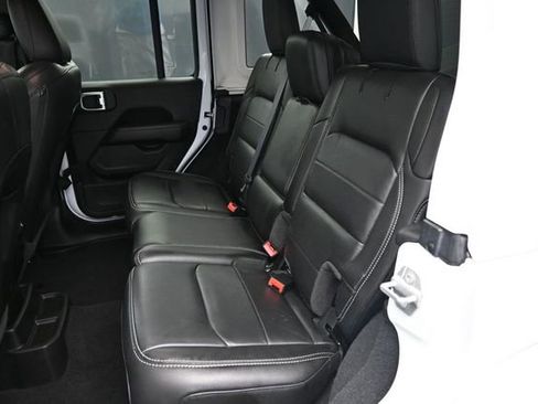 Used 2021 Jeep Wrangler Unlimited Sahara w/ Uconnect 4C Nav & Sound Group AWD/4WD image 41