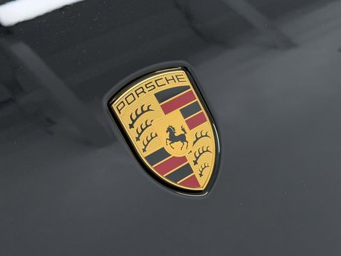 Certified 2026 Porsche Macan AWD/4WD image 62