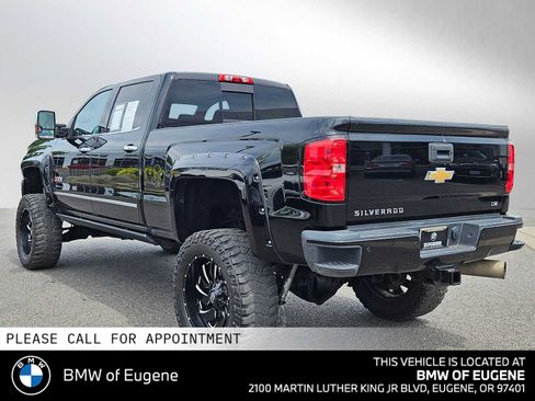 Used 2018 Chevrolet Silverado 2500 LTZ w/ Duramax Plus Package AWD/4WD image 5
