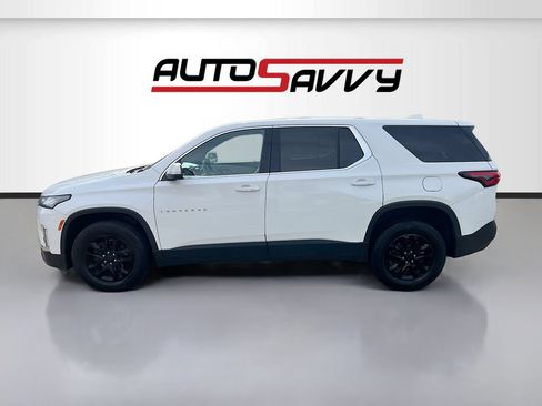 Used 2023 Chevrolet Traverse LS w/ Safety Package FWD image 4