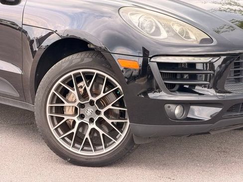 Used 2018 Porsche Macan S AWD/4WD image 2