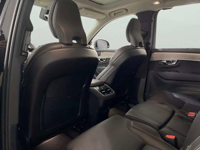 Used 2026 Volvo XC90 B6 Ultra AWD/4WD image 21