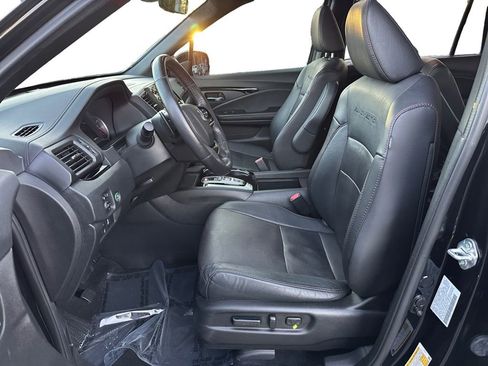 Used 2022 Honda Pilot Black Edition image 9