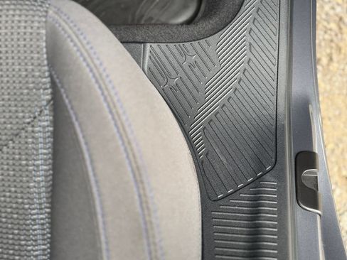 Certified 2025 Subaru Forester Premium AWD/4WD image 38