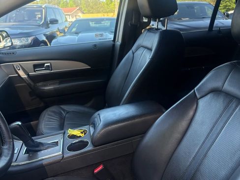 Used 2013 Lincoln MKX AWD image 12