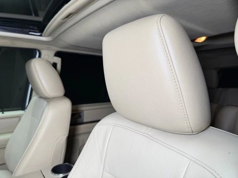 Used 2015 Ford Expedition EL Limited w/ Equipment Group 301A image 42