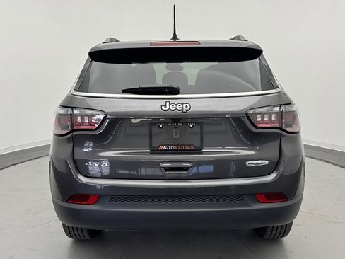 Used 2024 Jeep Compass Latitude w/ Altitude Special Edition image 6