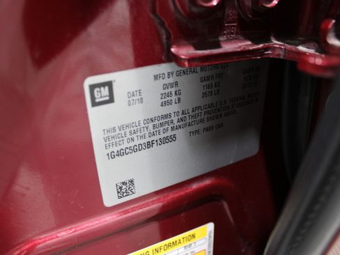 Used 2011 Buick LaCrosse CXL w/ Driver Confidence Package image 40