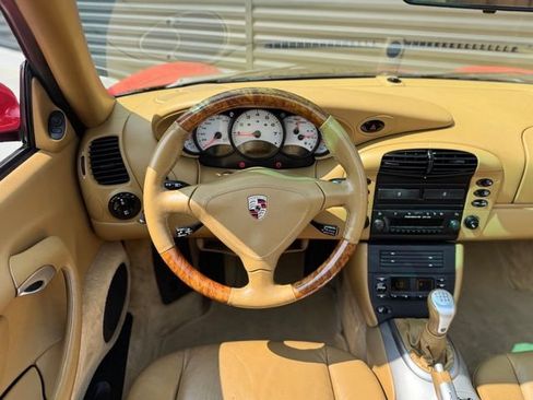 Used 2001 Porsche 911 Carrera RWD image 19