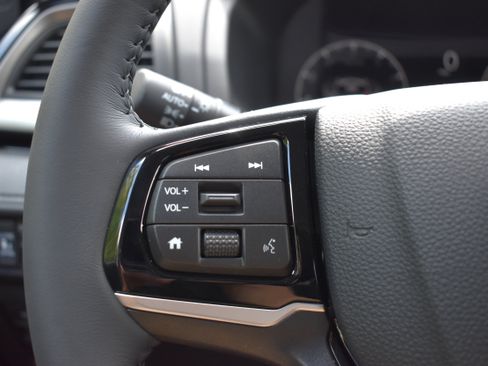 New 2026 Honda Odyssey Touring image 20