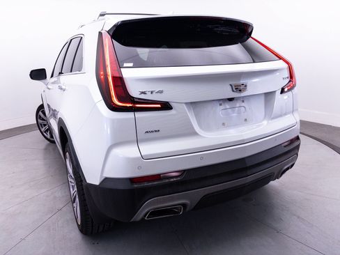 Used 2021 Cadillac XT4 Premium Luxury AWD/4WD image 4