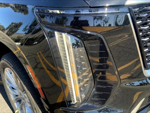 New 2026 Cadillac Escalade ESV 2WD w/ LPO, Floor Liner Package image 14